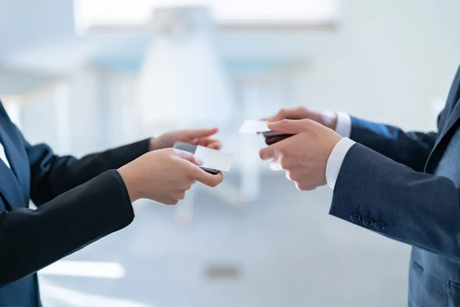 研修を受ける社員